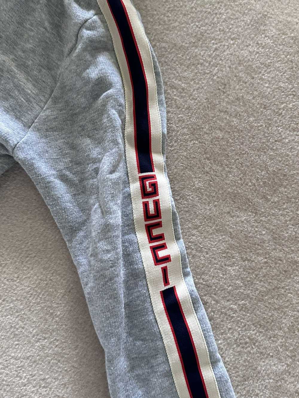 Gucci Gucci zip up - image 3