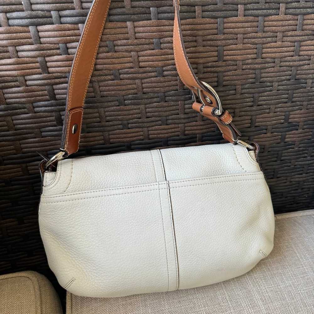 Coach vintage soho bag white and tan - image 2