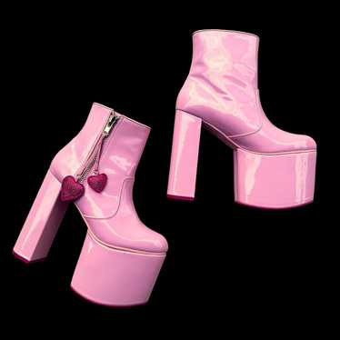 Pretty Heartstomper Platform Boots - Sugar Thrill… - image 1