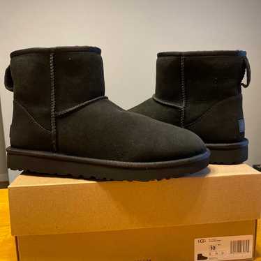 Ugg classic mini black boots