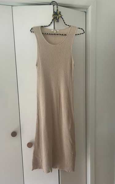 ALI GOLDEN Beige Ribbed Dress (M) | Used,…