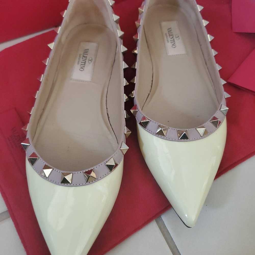 Valentino Garavani Rockstud Flats - image 2