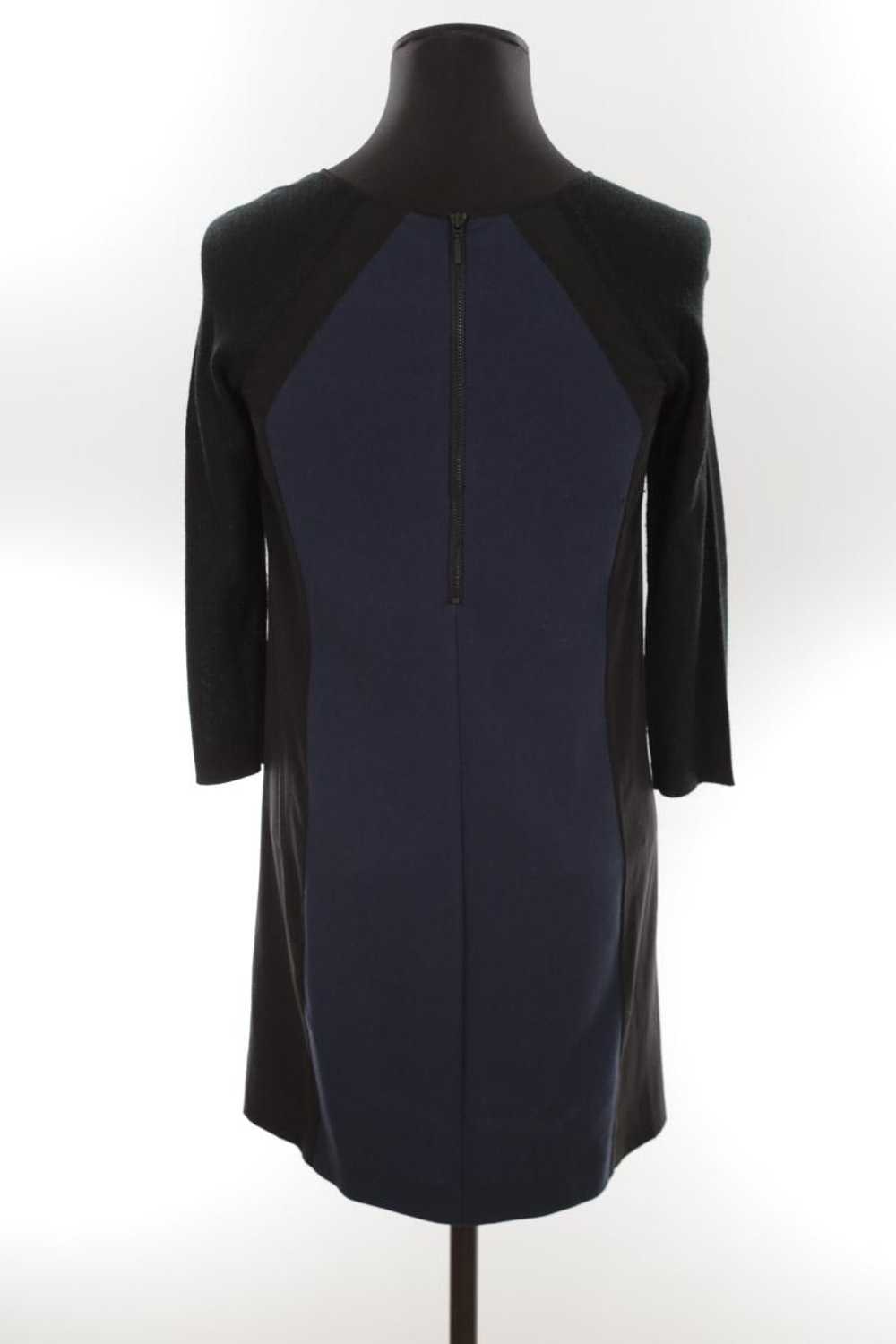 Circular Clothing Robe bleu Armani bleu. Matière … - image 4