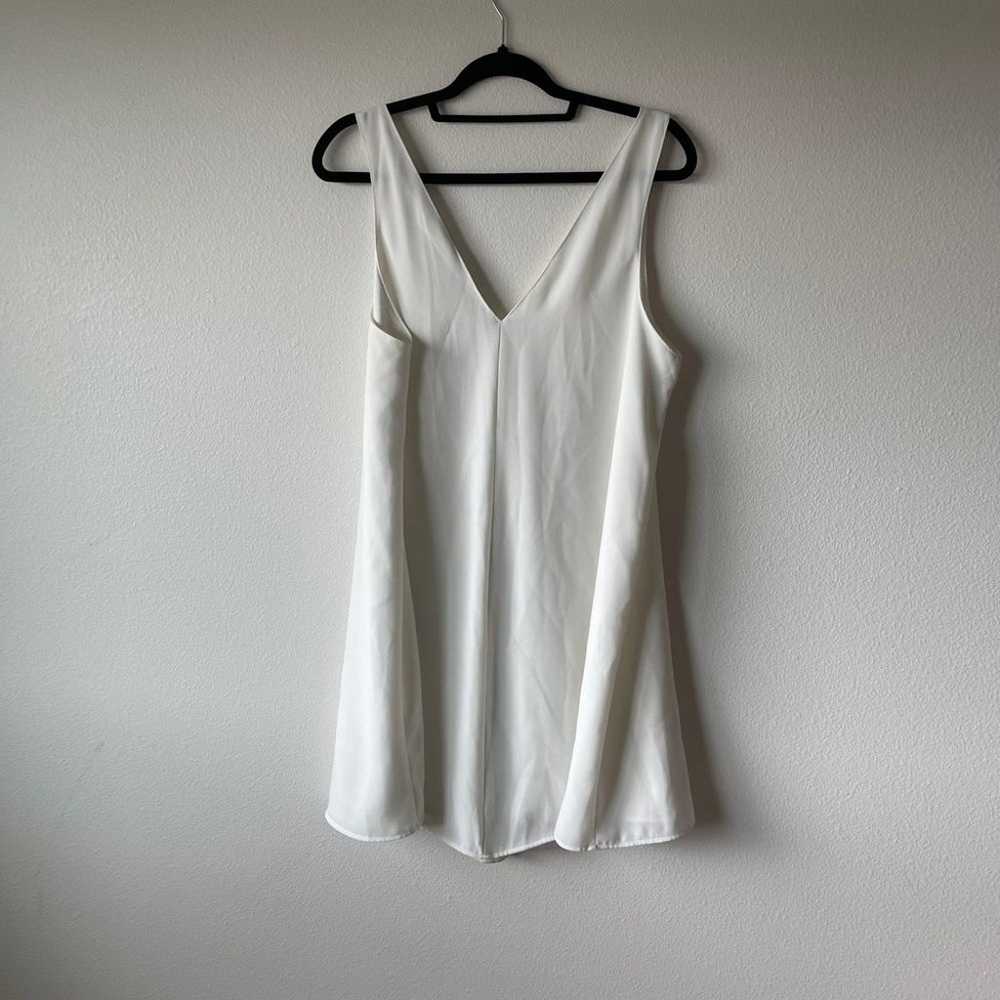 Zara White V-Neck Shift Dress - image 4