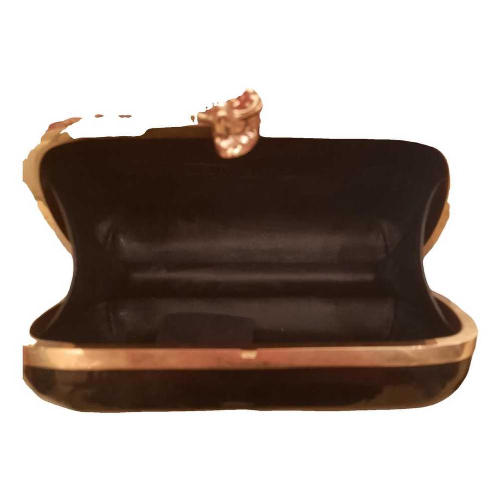 Alexander McQueen Knuckle patent leather clutch b… - image 2