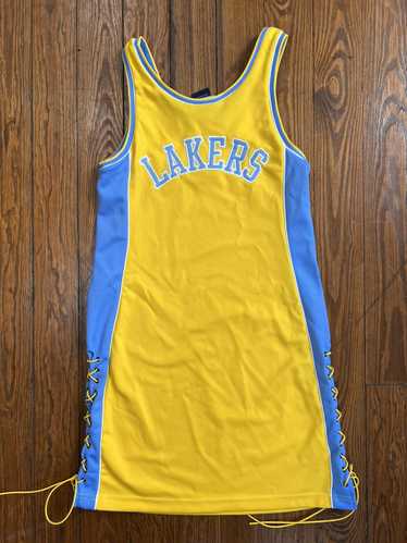 NBA × Vintage Y2K Los Angeles Lakers NBA Jersey Dr