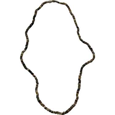Vintage puka shell beaded necklace