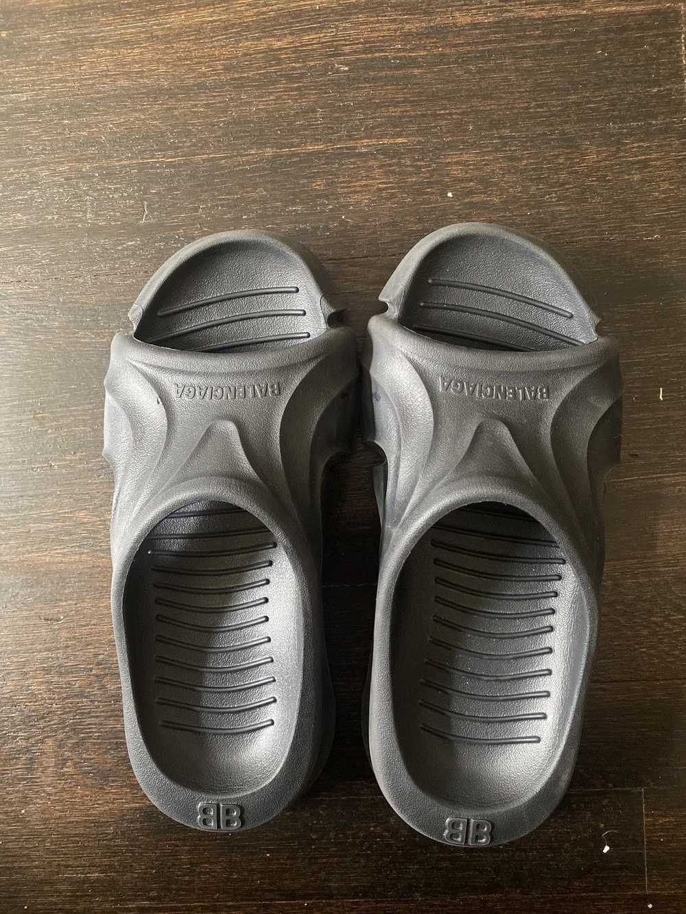 Balenciaga Balenciaga Mold Slide Sandals - image 5