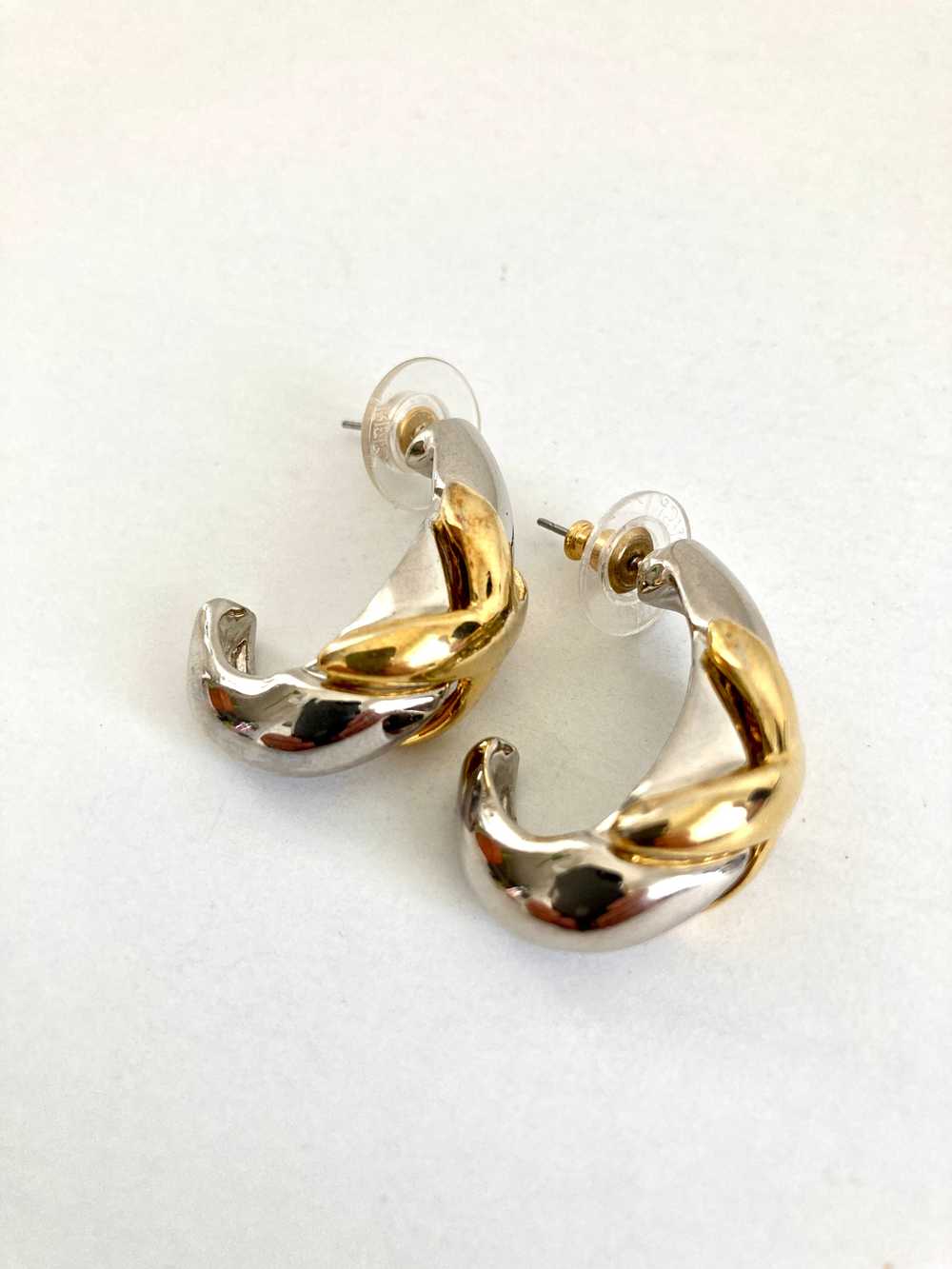 1980s Two Tone Half Hoop Earrings With X - image 3