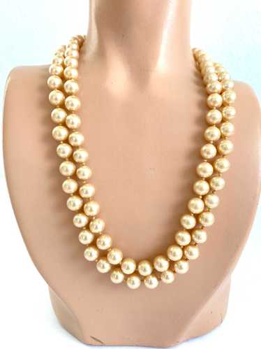 Vintage Single Strand of Cream Pearls