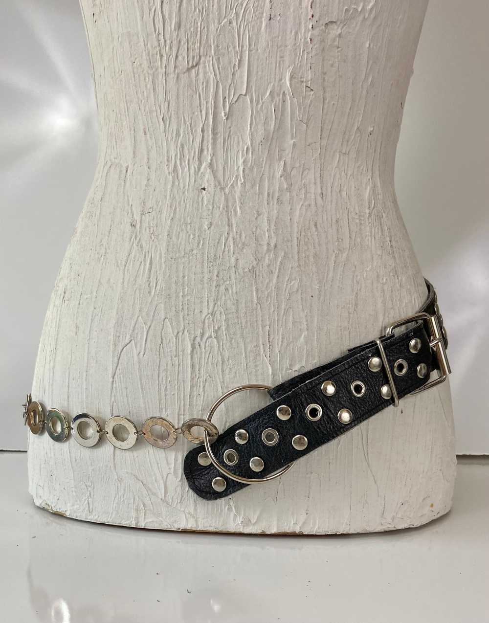 Black and silver chain belt - image 5