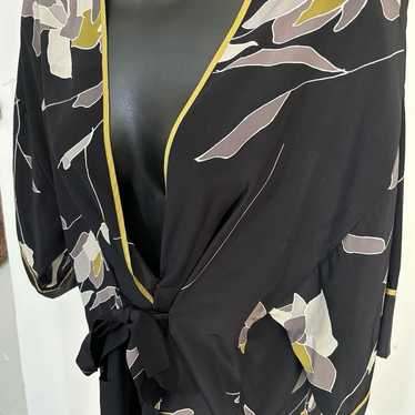 Vintage Halston Kimono Blouse, 100% Silk. Size XS-