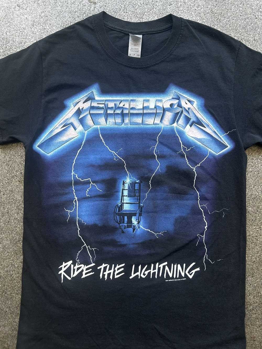 Metallica × Rock Tees × Vintage 2017 Metallica Ri… - image 2