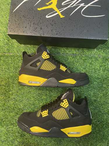 Jordan Brand Jordan 4 yellow thunder