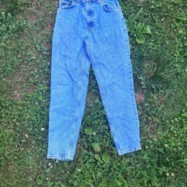 Vintage Women’s Levi’s Jeans 550