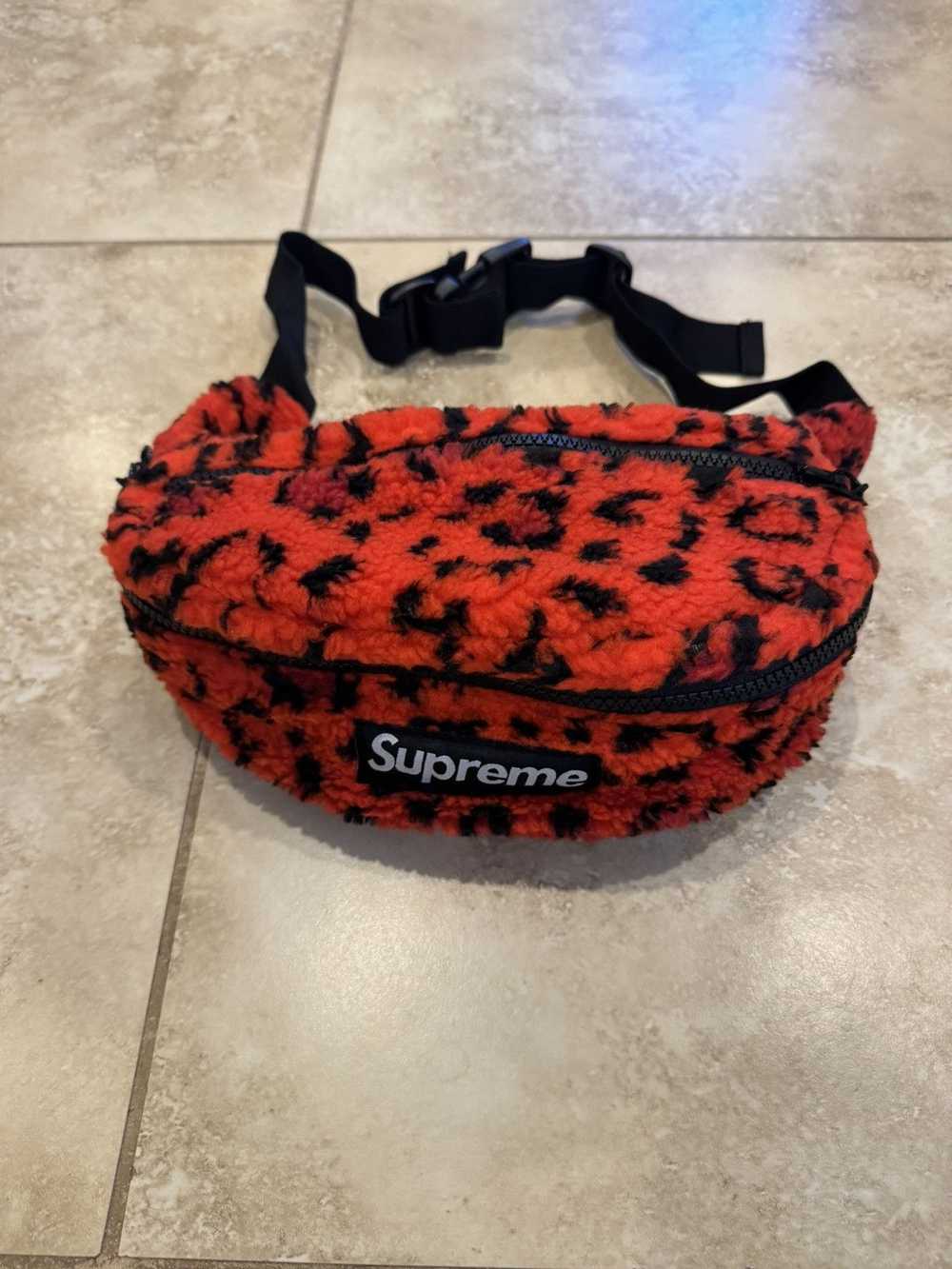 Supreme Supreme FW17 leopard Fleece Red Waist bag… - image 1