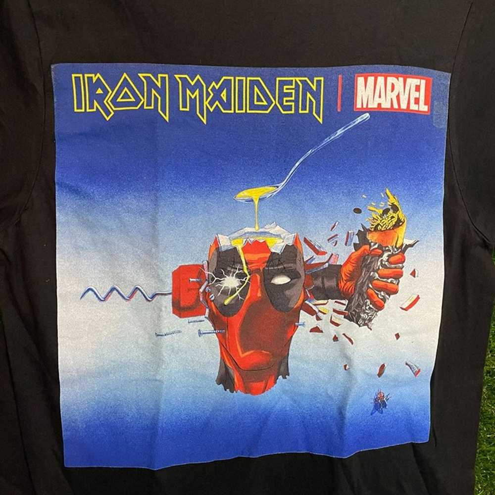 Deadpool iron maiden T-shirt size small - image 2