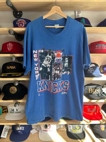 Vintage 1990 New York Knicks Salem Sportswear Tee 
