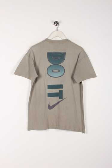90's Nike Graphic T-Shirt Small