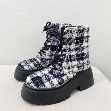 aqua platform lace up combat tweed boots size 6