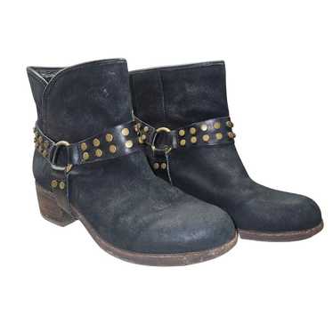 Ugg Australia Darling Harness Black Ankle Boots Si