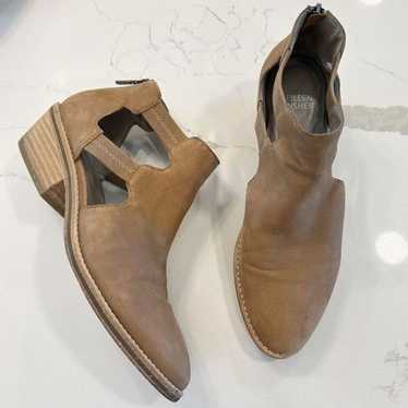 Eileen Fisher Tan Leather Booties
