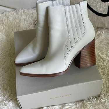 Marc Fisher white ivory leather booties