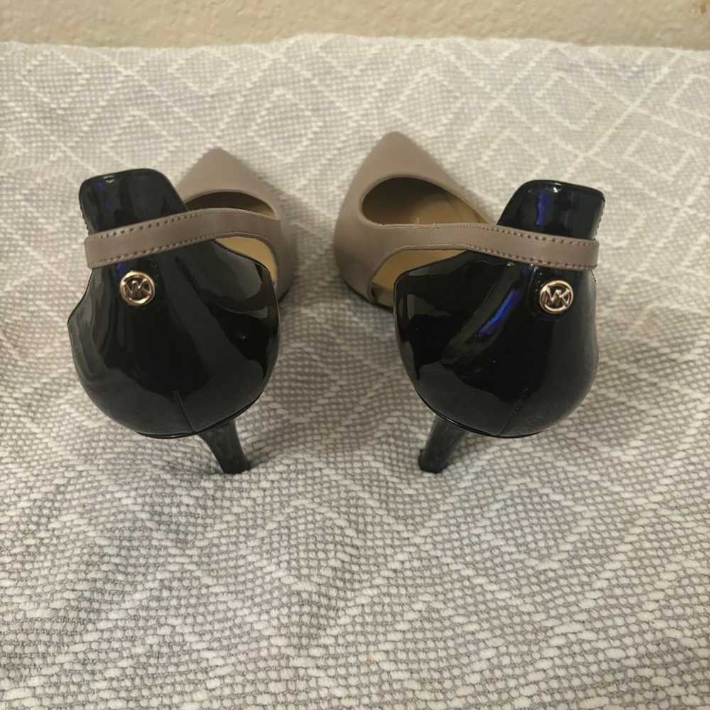 Michael Kors stiletto heel pumps size 7.5 - image 3