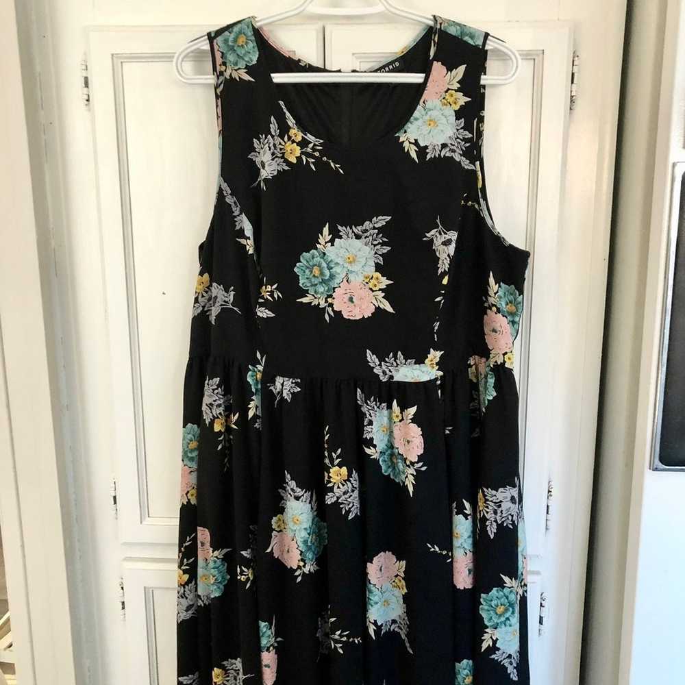 NWOT Torrid Size 20 Floral Georgette Midi Dress S… - image 2