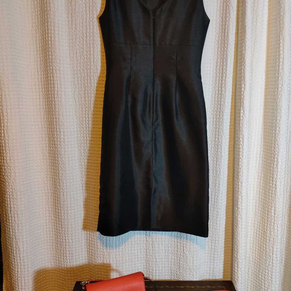 Tahari 100% Silk  Sleeveless Dress - size 2 - image 5