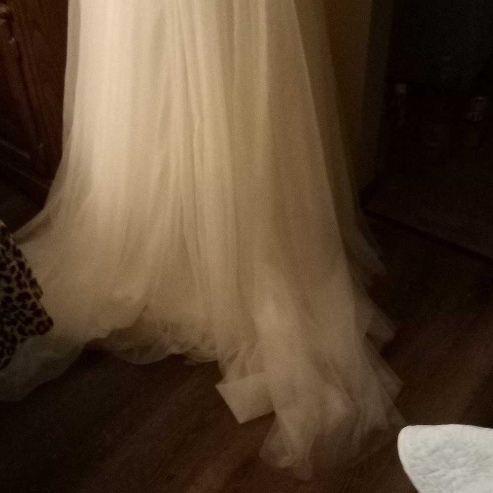 Beautiful wedding dress by jjs size 16 new with t… - image 8