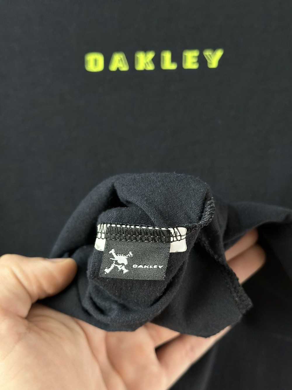 Oakley × Streetwear × Vintage Vintage men’s t-shi… - image 8