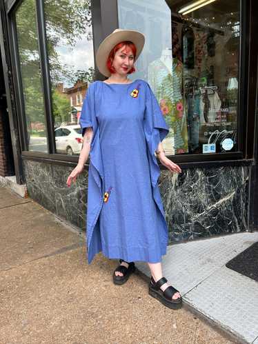 Blue Caftan w/Guitars