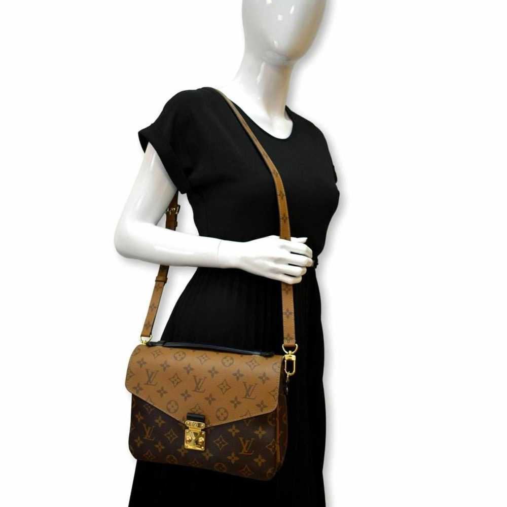 Louis Vuitton Metis leather handbag - image 9