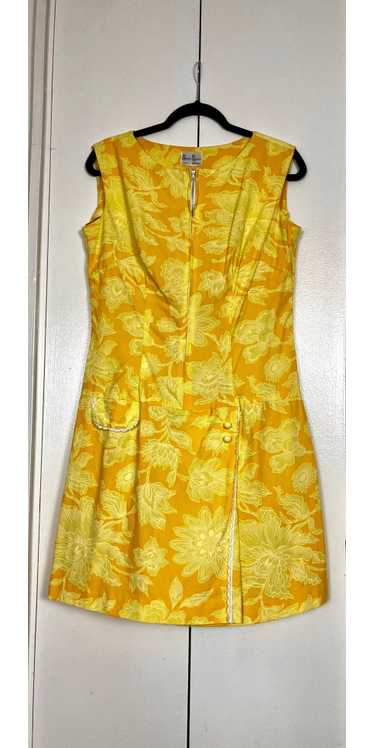 Vintage 1960's "Shaker Square by Bill Sims" Yellow