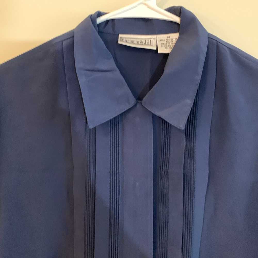 Christie & Jill vintage pleated shirt sleeve blou… - image 3