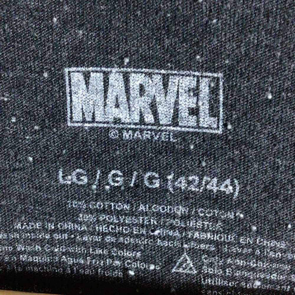 Marvel Comics Captain Marvel textured T Shirt Bla… - image 3