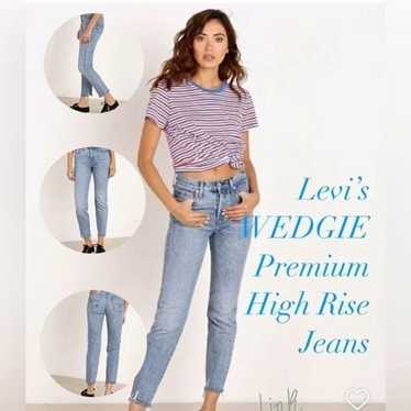 Levi's WEDGIE Premium High Rise Jeans Sz 26