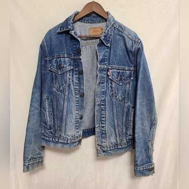 Vintage 1986 Levi's Denim Trucker Jacket Size 44R - image 1