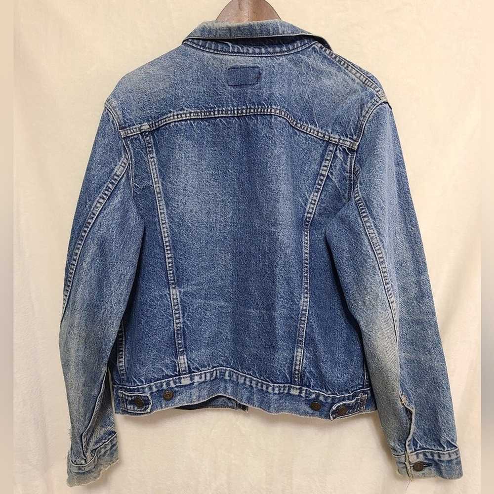 Vintage 1986 Levi's Denim Trucker Jacket Size 44R - image 6