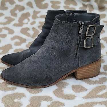 Bleecker and Bond Georgia ankle boots