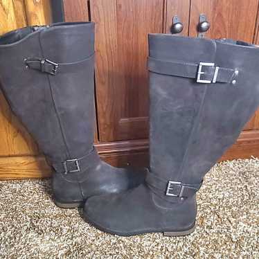 New Torrid buckle tall boots, sz 7.5, never worn