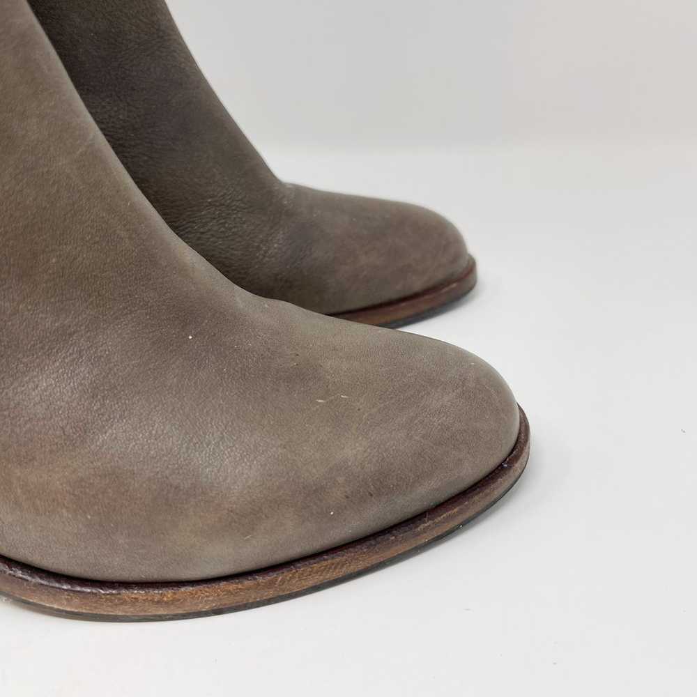 Kate Spade Size 6 Gray Leather Block Heeled Tall … - image 5