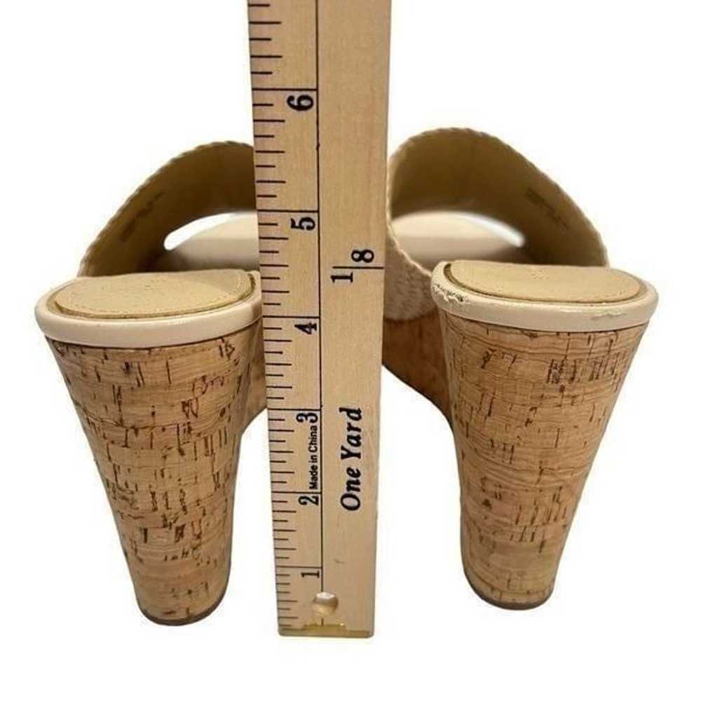 Etienne Aigner Women's Size 8.5 Tan Slip-On Wedge… - image 4