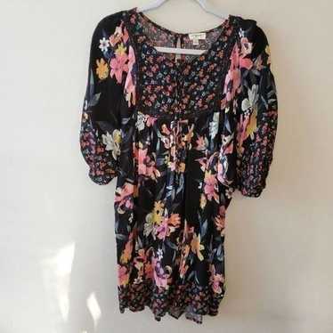 Umgee floral crocheted lace dress size small