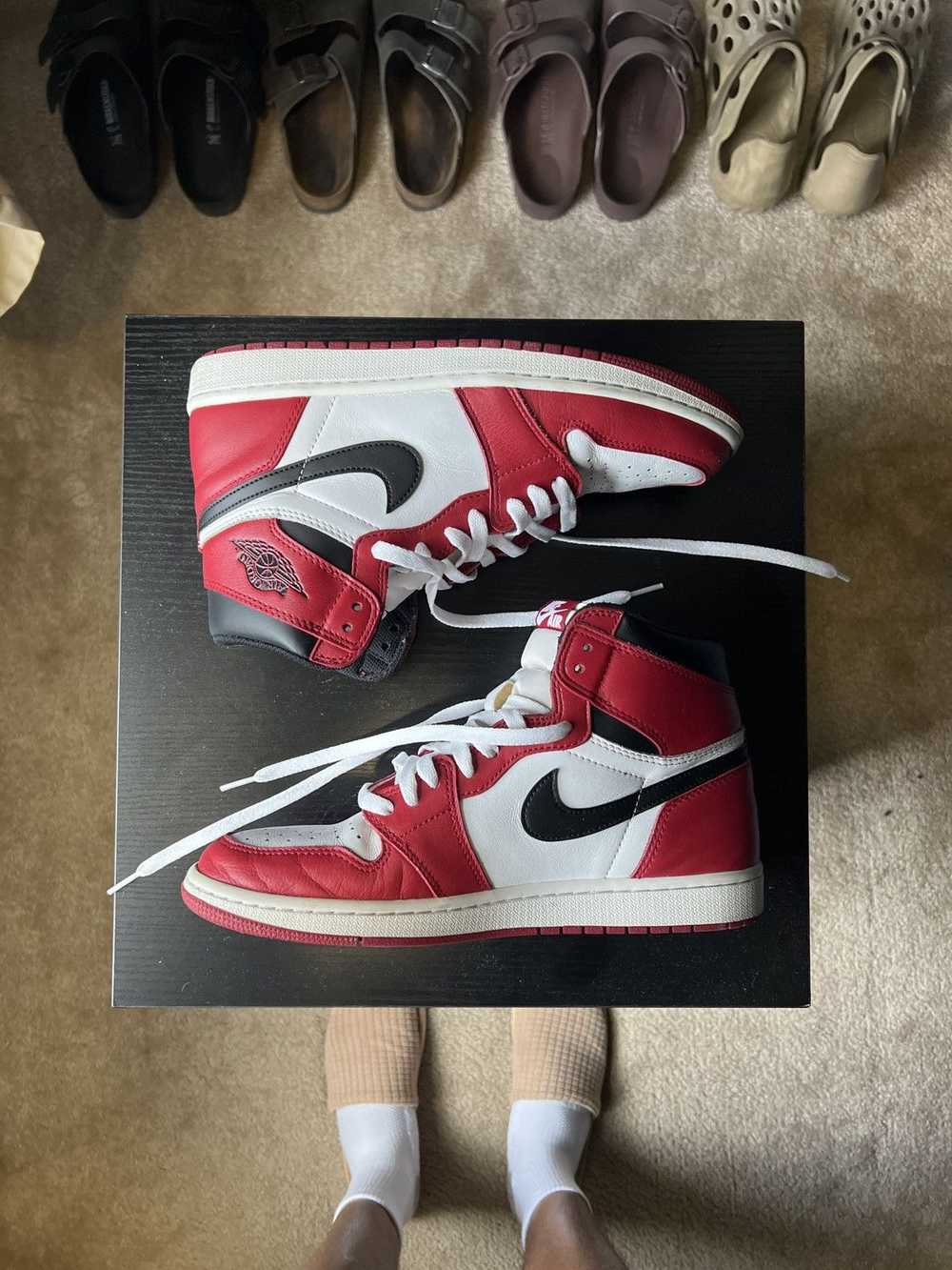 Nike Air Jordan 1 High OG “Chicago” (2015) - image 2