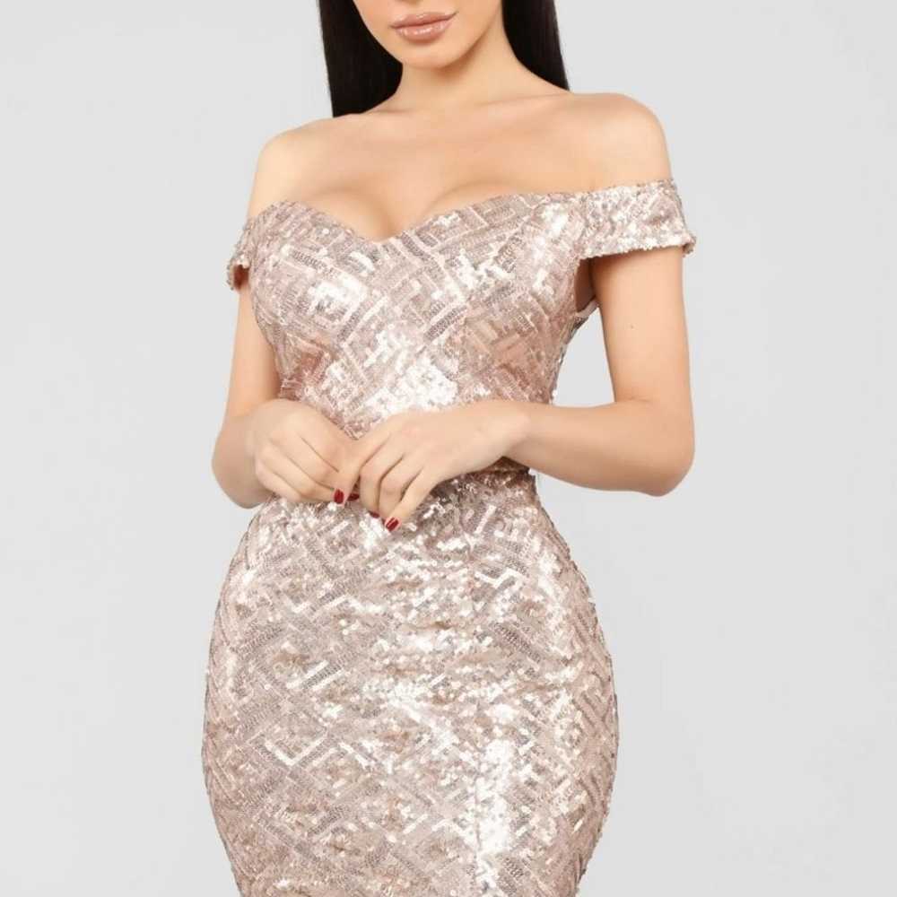 Beautiful Rose Gold Evening Gown - image 2