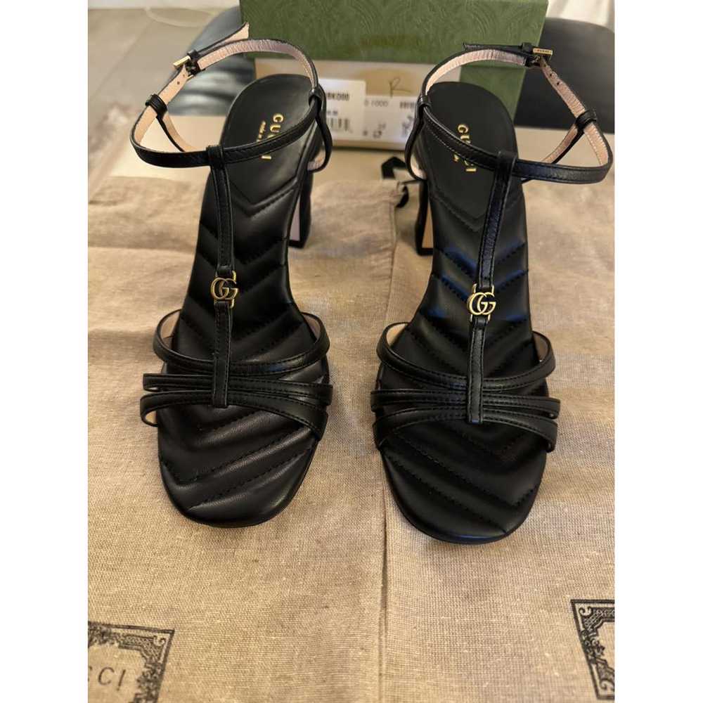 Gucci Double G leather sandal - image 9