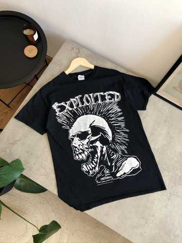 Band Tees × Vintage The Exploited total chaos 90s 