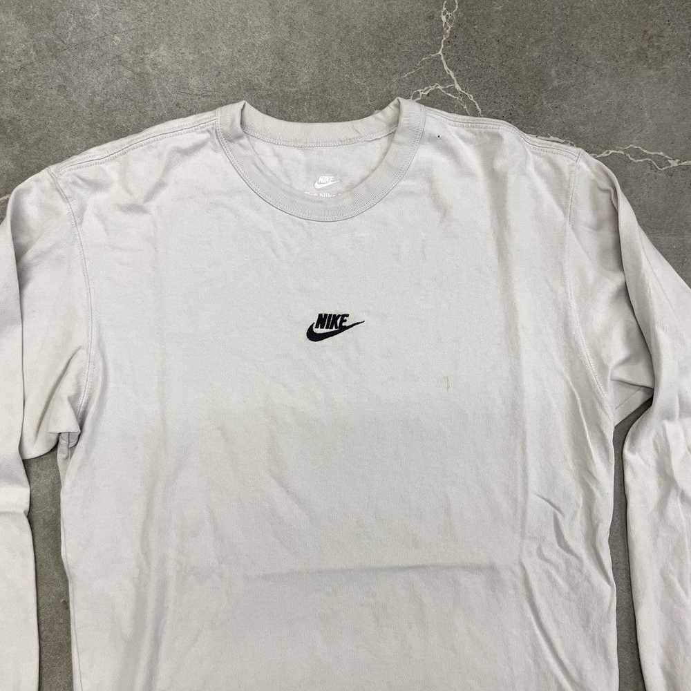 Nike × Streetwear × Vintage Nike center logo embr… - image 2